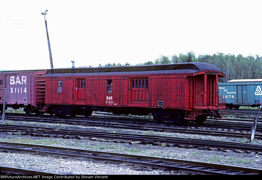 Bangor & Aroostook wood baggage as MW BAR x1054